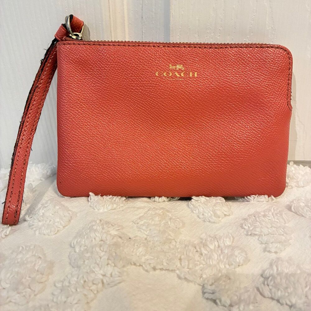Coach Pale Pink Peach Card Case Wristlet Wallet